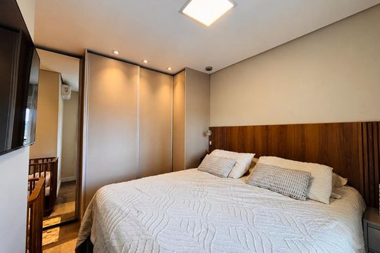 Suíte  de apartamento à venda com 3 quartos, 83m² em Centro Comercial Jubran, Barueri
