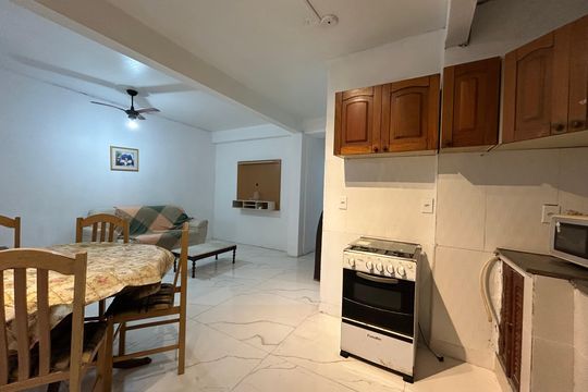 Cozinha de apartamento para alugar com 2 quartos, 85m² em Morro das Pedras, Florianópolis