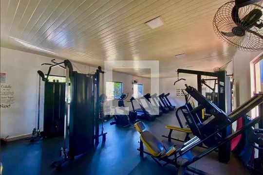 Área comum de apartamento para alugar com 2 quartos, 42m² em Vila Alzira, Guarulhos