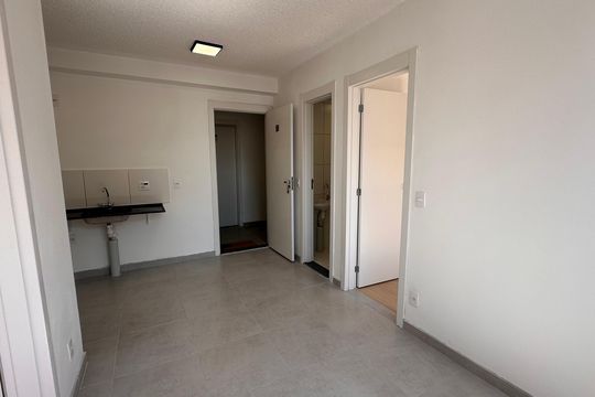 Apartamento para alugar com 2 quartos, 34m² em Jardim São Luís, São Paulo