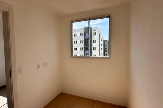 Apartamento para alugar com 2 quartos, 34m² em Jardim São Luís, São Paulo