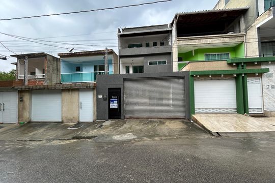 Fachada + placa de casa de condomínio à venda com 3 quartos, 280m² em Jardim Sulacap, Rio de Janeiro