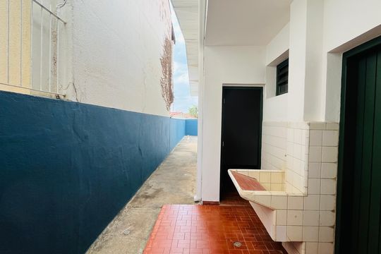Casa para alugar com 4 quartos, 305m² em Jardim Bela Vista, Campinas