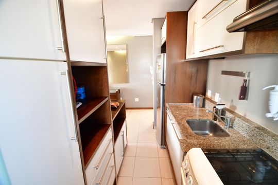 Cozinha de apartamento para alugar com 1 quarto, 84m² em Centro, Campinas