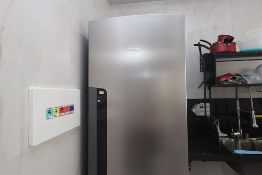 Cozinha de apartamento para alugar com 2 quartos, 40m² em Piatã, Salvador
