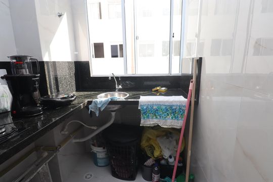 Área de Serviço de apartamento para alugar com 2 quartos, 40m² em Piatã, Salvador