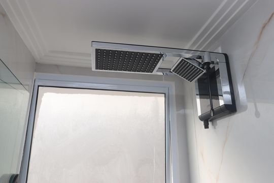 Banheiro de apartamento para alugar com 2 quartos, 40m² em Piatã, Salvador