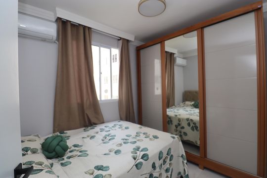 Quarto 2 de apartamento para alugar com 2 quartos, 40m² em Piatã, Salvador