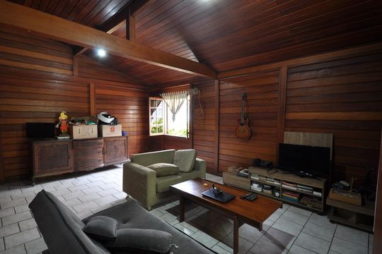 Casa à venda com 3 quartos, 1400m² em Jardim Joana Darc, São Paulo