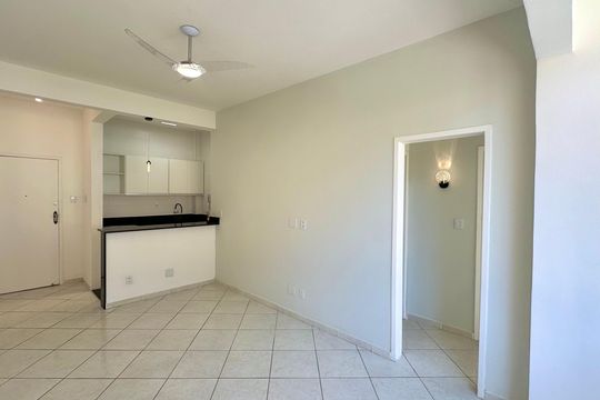 Apartamento para alugar com 1 quarto, 45m² em Copacabana, Rio de Janeiro