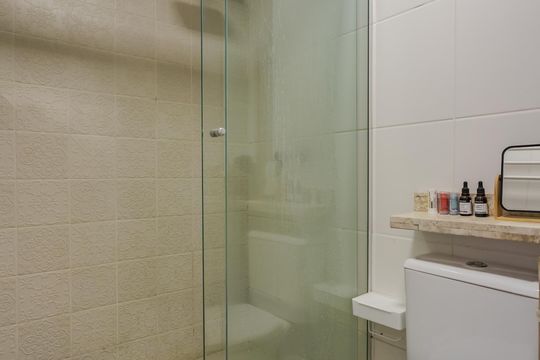 Suíte de apartamento à venda com 2 quartos, 89m² em Petrópolis, Porto Alegre