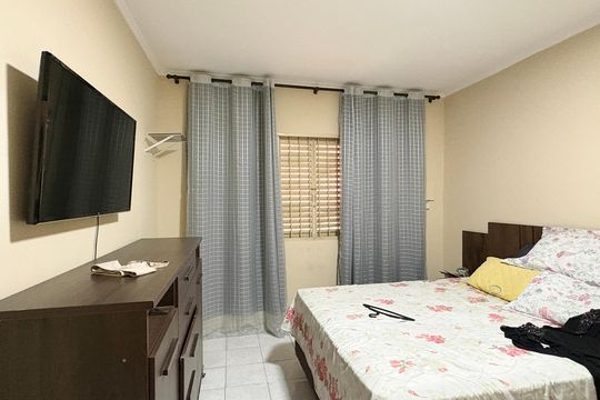 Quarto 2 de casa à venda com 2 quartos, 50m² em Vila Cruz das Almas, São Paulo