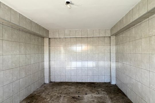 Garagem de casa à venda com 2 quartos, 50m² em Vila Cruz das Almas, São Paulo