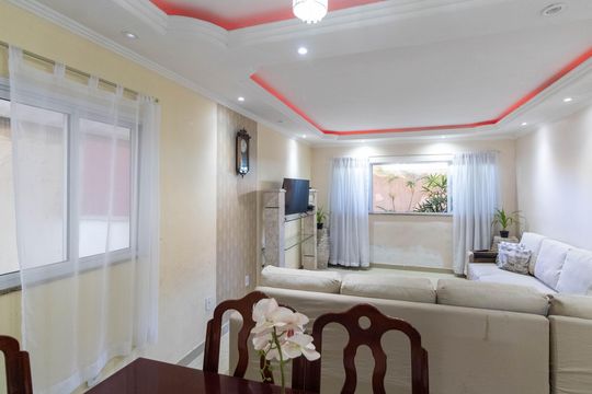 Casa à venda com 3 quartos, 230m² em Campo Grande, Rio de Janeiro