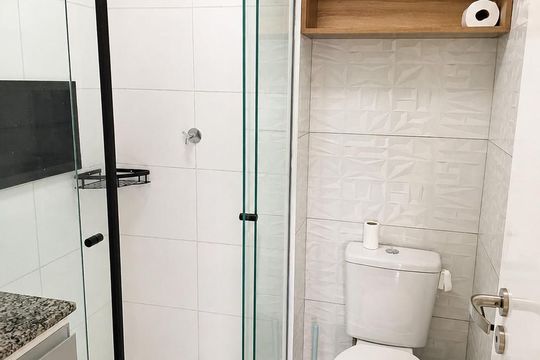 Banheiro de apartamento para alugar com 2 quartos, 38m² em Quarta Parada, São Paulo