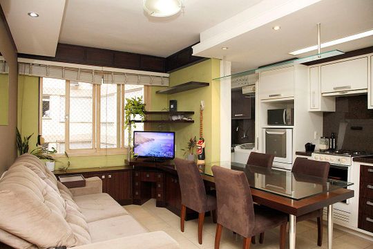 Apartamento para alugar com 2 quartos, 60m² em Cidade Baixa, Porto Alegre