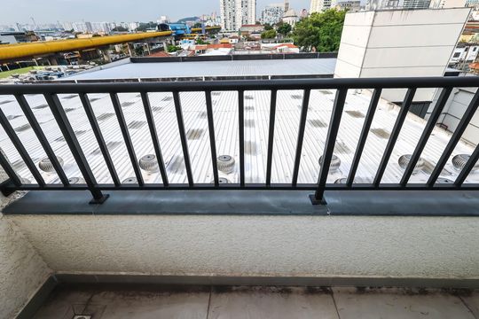 Varanda de kitnet/studio à venda com 1 quarto, 24m² em Ipiranga, São Paulo