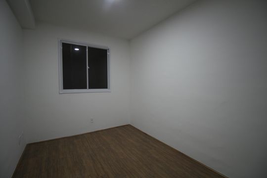 Quarto  de kitnet/studio para alugar com 1 quarto, 28m² em Morumbi, São Paulo