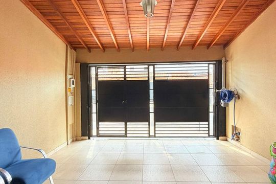 Área externa de casa à venda com 3 quartos, 74m² em Jardim Regente, Indaiatuba