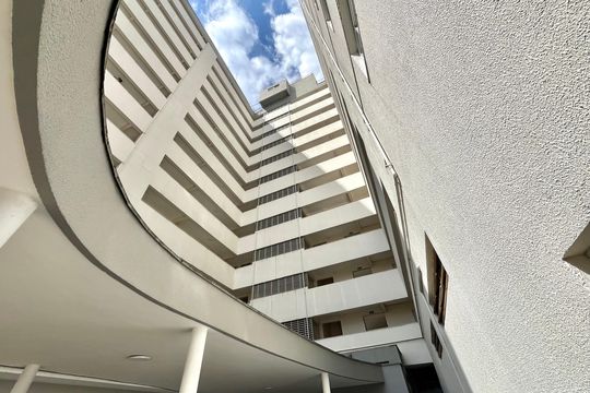 Fachada de apartamento à venda com 2 quartos, 61m² em Bosque da Saúde, São Paulo
