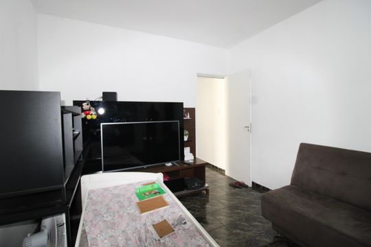 Sala de casa à venda com 3 quartos, 125m² em Cidade Líder, São Paulo