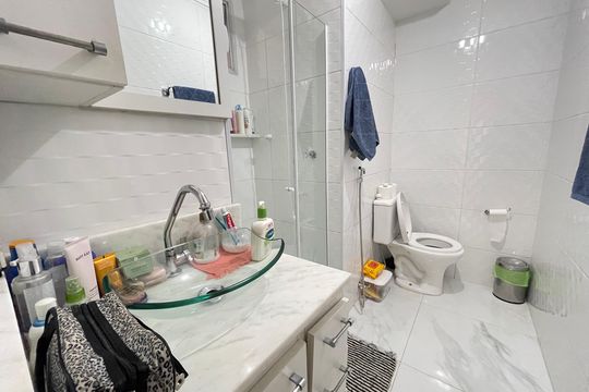 Banheiro Social de apartamento à venda com 3 quartos, 70m² em Instituto de Previdencia, São Paulo