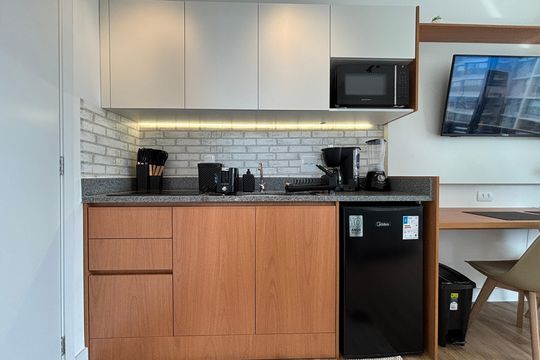 Studio de kitnet/studio para alugar com 1 quarto, 25m² em Pinheiros, São Paulo