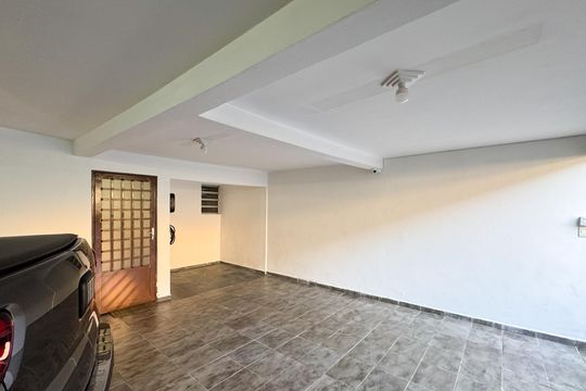 Garagem de casa à venda com 3 quartos, 350m² em Bairro dos Casa, São Bernardo do Campo