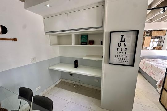Cozinha de apartamento à venda com 1 quarto, 49m² em Jardim das Acacias, São Paulo