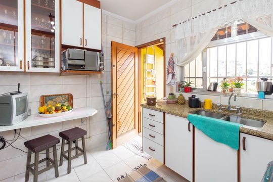 Cozinha de casa à venda com 2 quartos, 125m² em Brasilândia, São Paulo