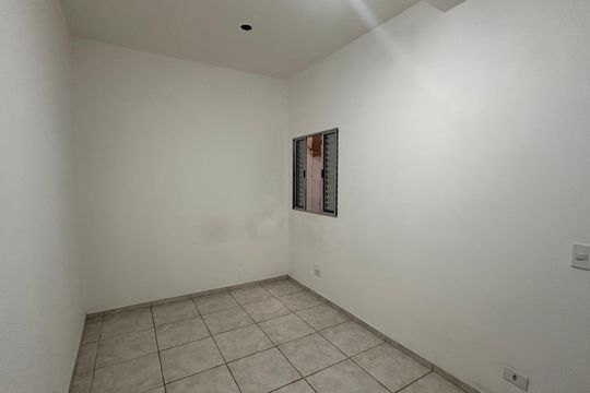 Casa para alugar com 1 quarto, 35m² em Vila Santana, São Paulo