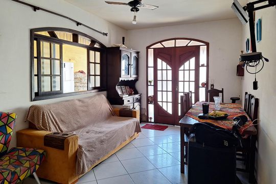 Casa para alugar com 3 quartos, 200m² em Piratininga, Niterói