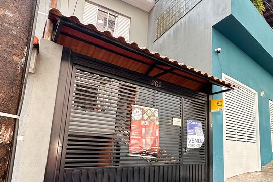 Fachada de casa à venda com 3 quartos, 132m² em Demarchi, São Bernardo do Campo