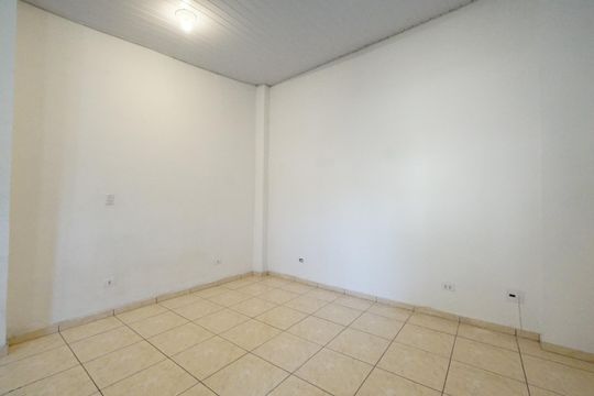 Kitnet de casa para alugar com 1 quarto, 40m² em Ipiranga, São Paulo