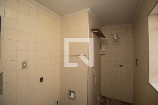 Casa à venda com 3 quartos, 210m² em Guapira, São Paulo