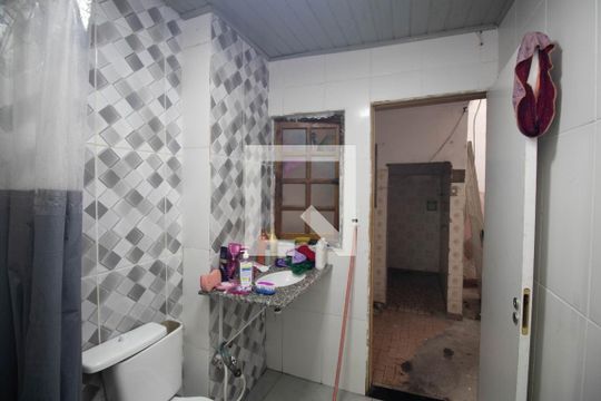 Casa para alugar com 3 quartos, 210m² em Guapira, São Paulo