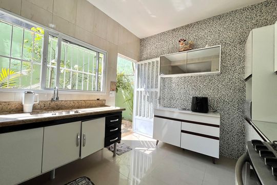 Cozinha de casa para alugar com 3 quartos, 144m² em Jabaquara, São Paulo