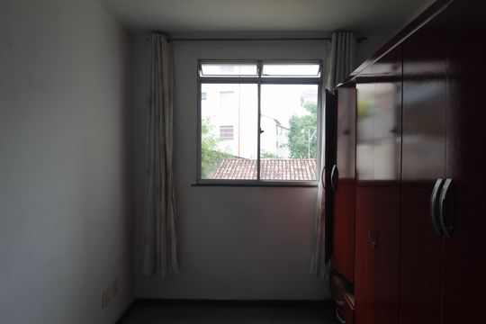 Apartamento à venda com 2 quartos, 46m² em Vila Cloris, Belo Horizonte