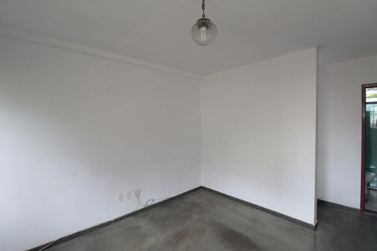 Apartamento à venda com 2 quartos, 46m² em Vila Cloris, Belo Horizonte