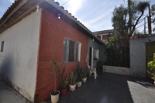 Entrada da Casa 1 de casa à venda com 7 quartos, 364m² em Jardim Daysy, São Paulo
