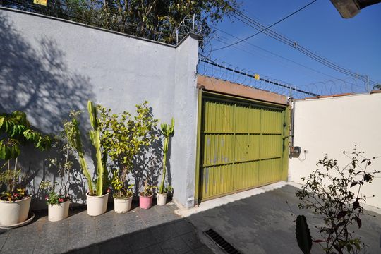 Vista do Quarto 3 de casa à venda com 7 quartos, 364m² em Jardim Daysy, São Paulo