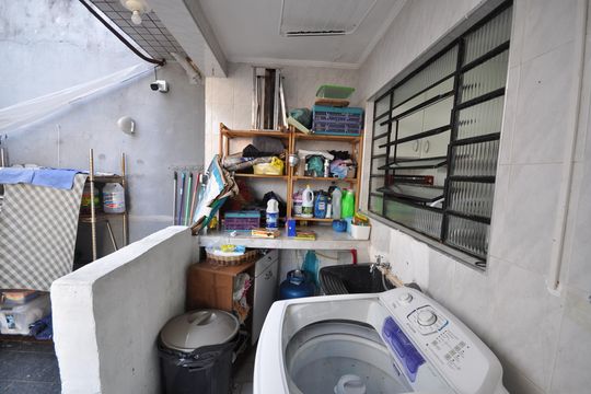 Área de Serviço 1 de casa à venda com 7 quartos, 364m² em Jardim Daysy, São Paulo
