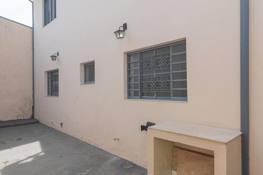 Quintal de casa à venda com 2 quartos, 120m² em Jardim Aurelia, Campinas