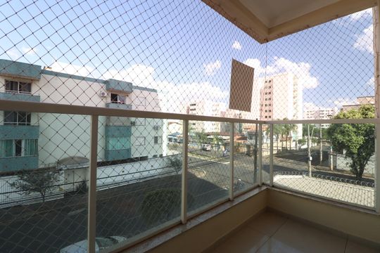 Sacada de apartamento para alugar com 3 quartos, 106m² em Santa Mônica, Uberlândia