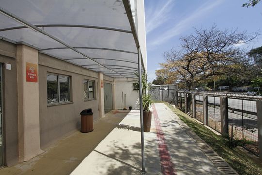 Área comum de apartamento para alugar com 2 quartos, 46m² em João Pinheiro, Belo Horizonte