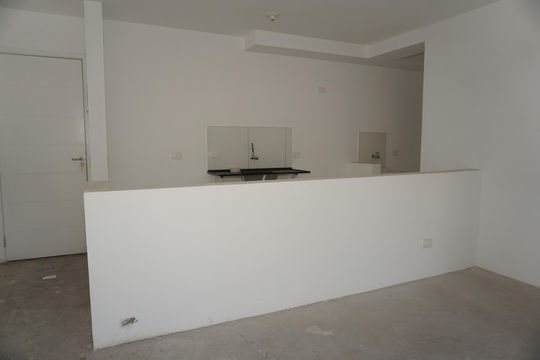 Cozinha de apartamento para alugar com 2 quartos, 59m² em Chácaras São Marcos, Embu das Artes