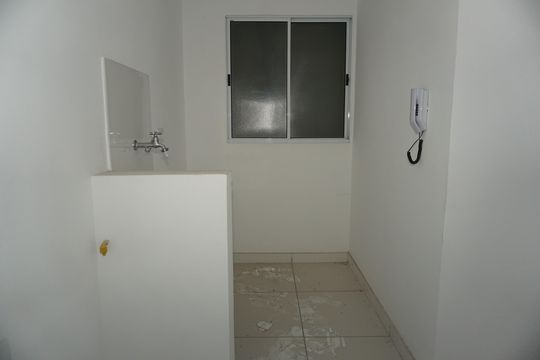 Lavanderia de apartamento para alugar com 2 quartos, 59m² em Chácaras São Marcos, Embu das Artes