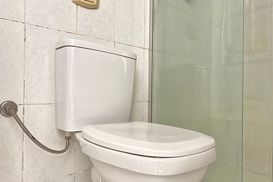 Banheiro Corredor de apartamento para alugar com 2 quartos, 60m² em Teixeiras, Juiz de Fora