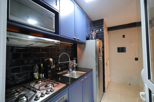 Cozinha de apartamento à venda com 2 quartos, 44m² em Usina Piratininga, São Paulo