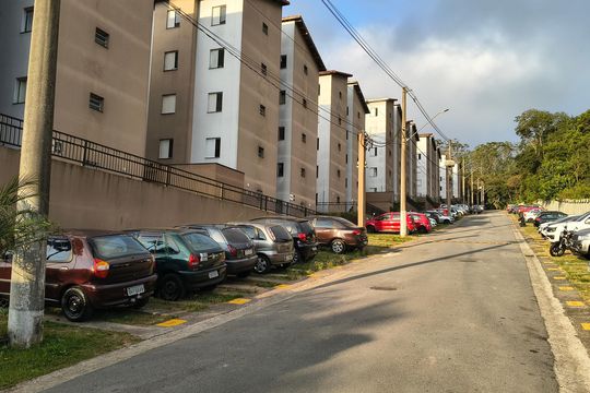 Área externa de apartamento à venda com 2 quartos, 54m² em Parque Sao Vicente, Santo André